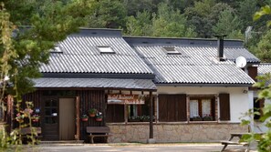 Fachada de la propiedad