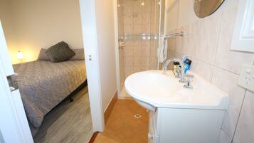 Villa, 1 Bedroom | Bathroom | Free toiletries, hair dryer, towels, soap