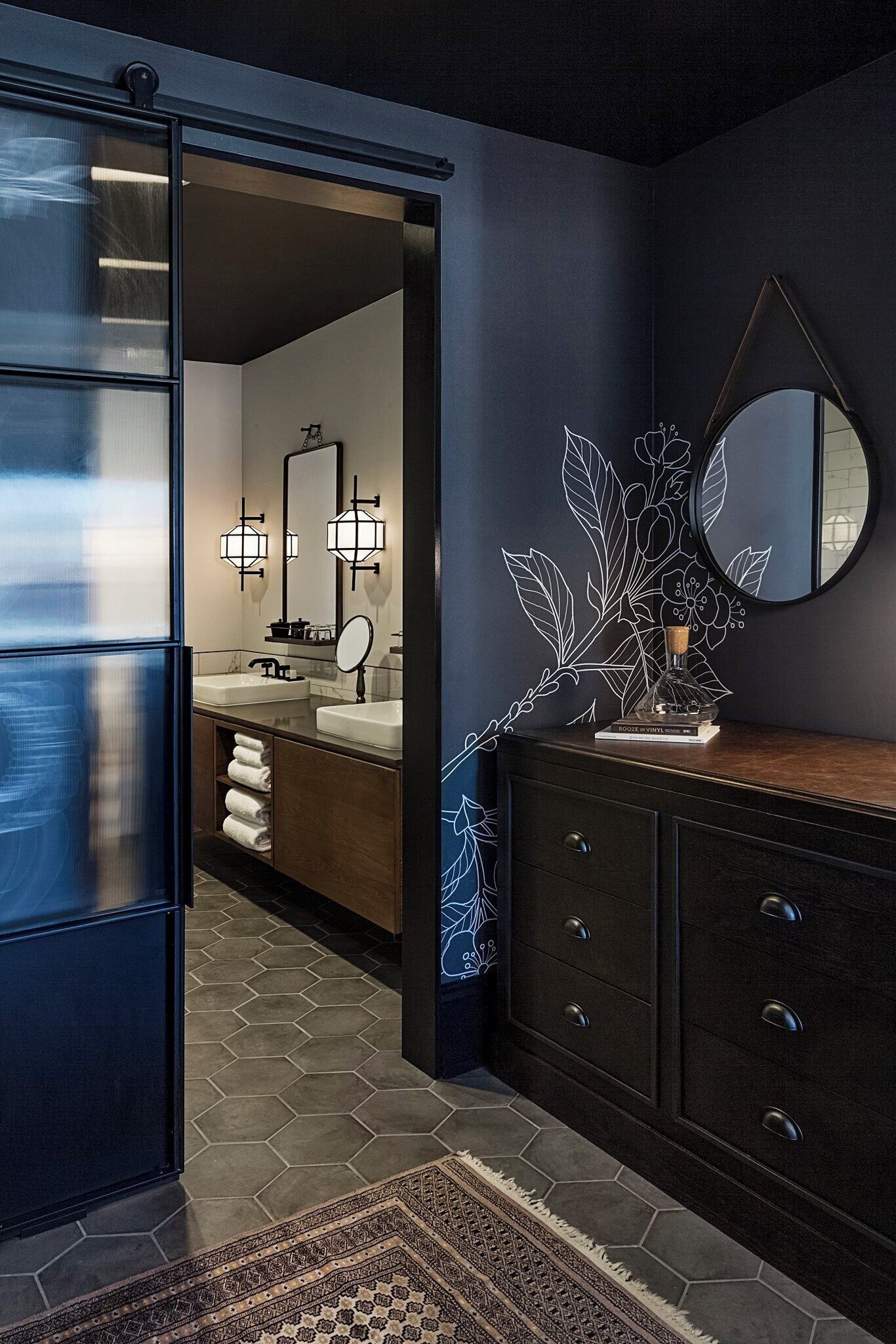 premium bedding, pillow-top beds, minibar, in-room safe