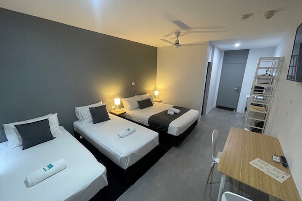 Family Room, Multiple Beds, Non Smoking