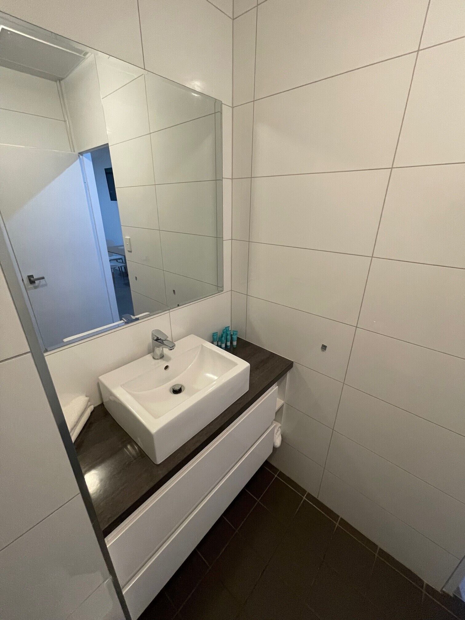 family room, multiple beds, non smoking | bathroom | shower, hair dryer, towels