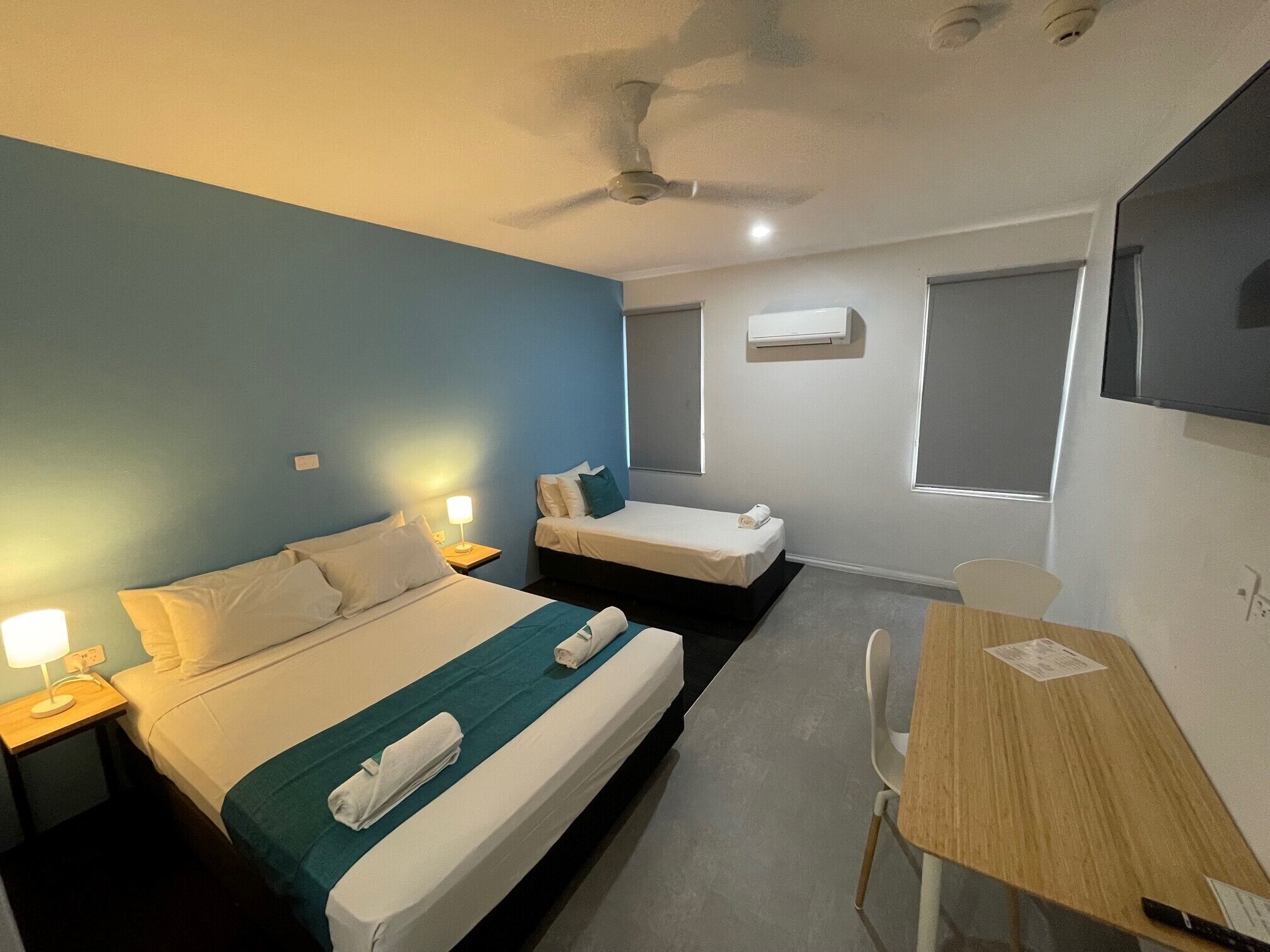 standard double or twin room, non smoking | individually furnished, desk, laptop workspace, blackout curtains