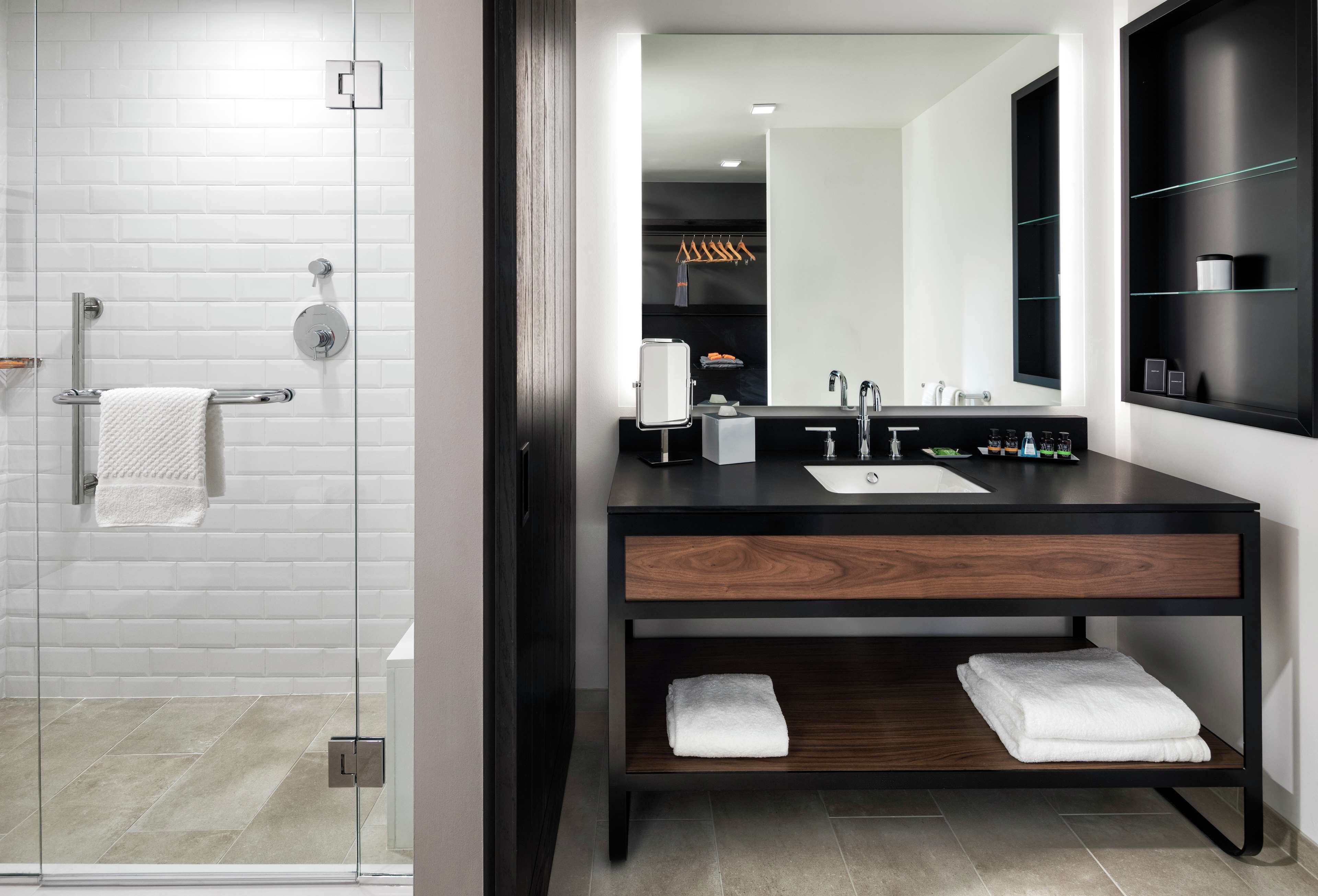 Photo - Canopy by Hilton Minneapolis Mill District