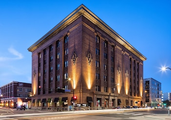 Canopy by Hilton Minneapolis Mill District
