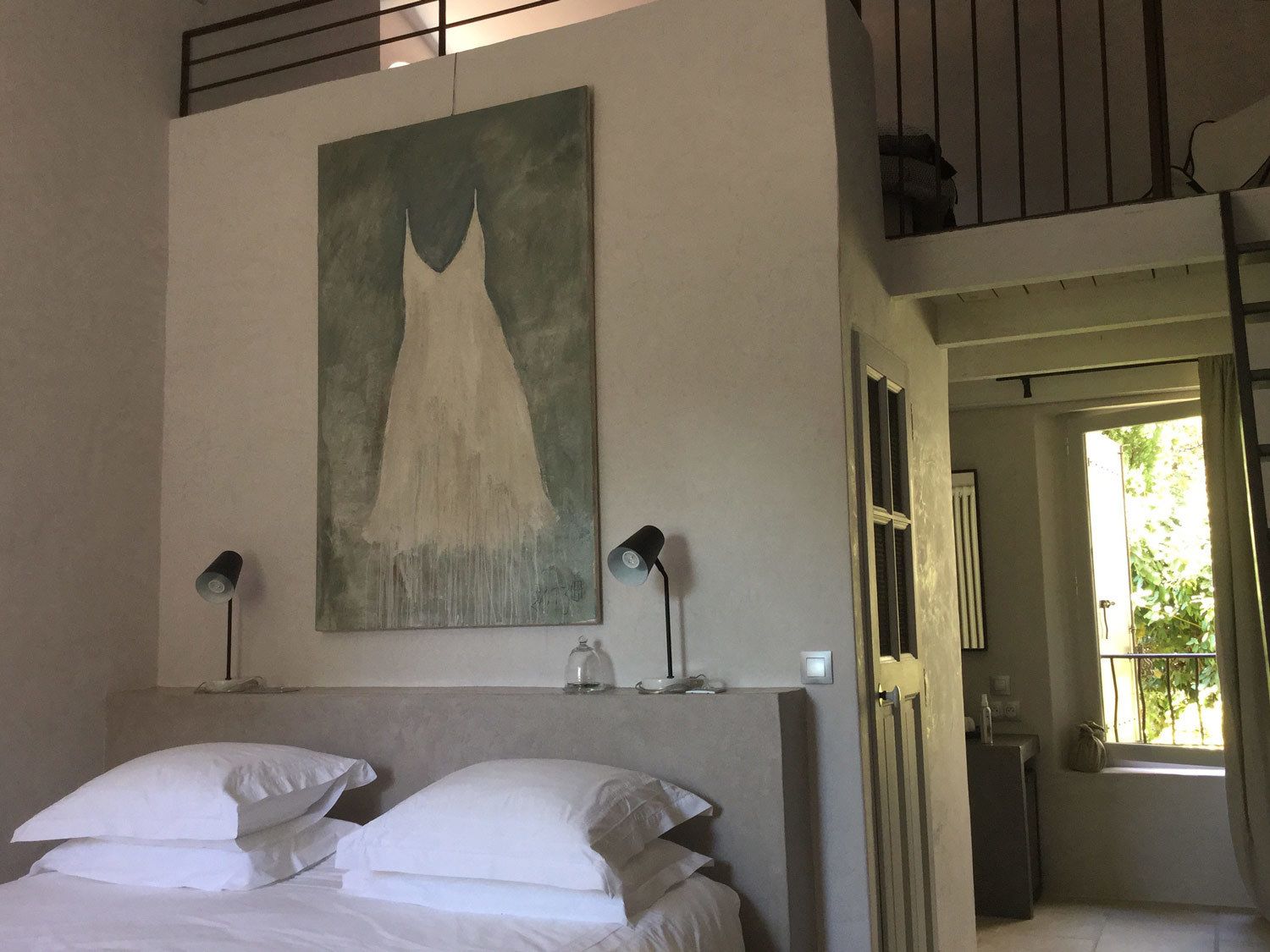 Dreibettzimmer (Camelee) | Individuell dekoriert, individuell eingerichtet, Bügeleisen/Bügelbrett