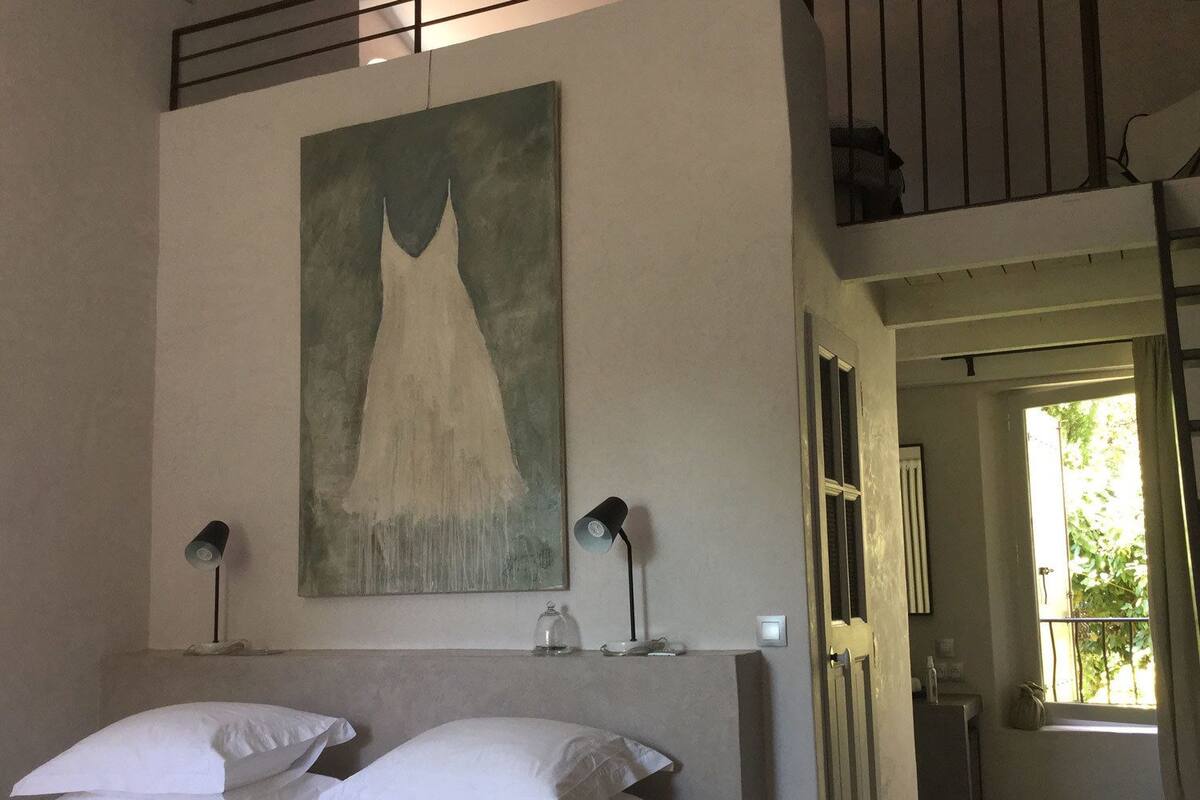 Dreibettzimmer (Camelee) | Individuell dekoriert, individuell eingerichtet, Bügeleisen/Bügelbrett