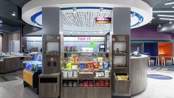 Snack bar