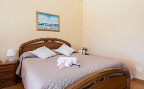 Dobbeltrom | 1 soverom, barnesenger, wi-fi (inkludert) og sengetøy