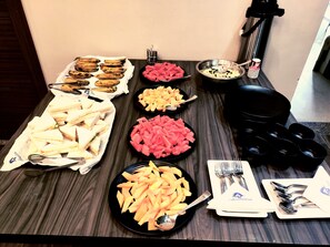 Desayuno de cocina local incluido todos los días