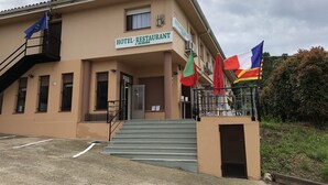 Front of property - Hotel L'Albera (La Jonquera)