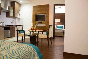 Room - Stately Suites Golf Course Road (Gurugram)