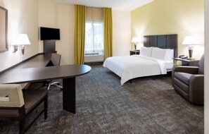 Premium bedding, desk, blackout curtains, iron/ironing board - Candlewood Suites Rochester Mayo Clinic Area by IHG (Rochester)