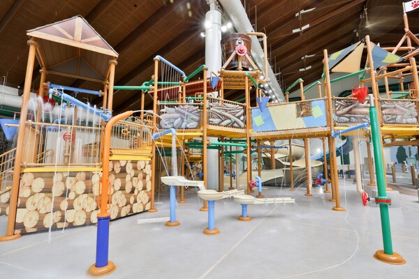 Great Wolf Lodge Atlanta / Lagrange, Ga - Nutwood Winery, LaGrange