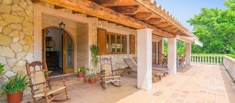 SON PAX PETIT - Villa with private pool in Palma. Free WiFi