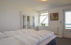 2 bedrooms, free WiFi