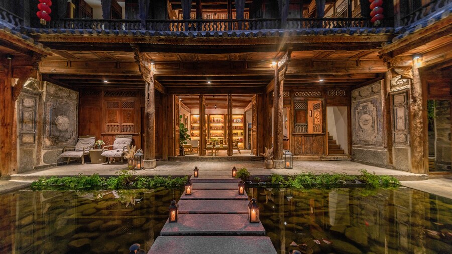 Dali Old Courtyard Boutique Inn