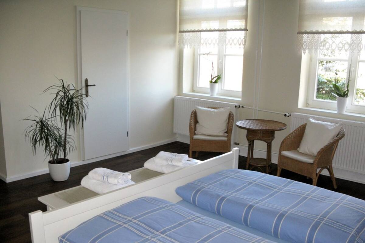 Habitación doble, baño en la habitación | Muebles diferentes, wifi gratis y ropa de cama