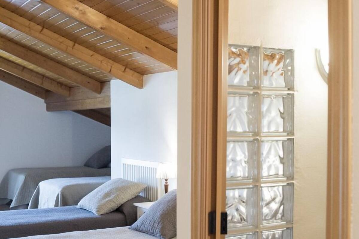 Habitación, para no fumadores, vista al jardín | Wifi gratis y ropa de cama