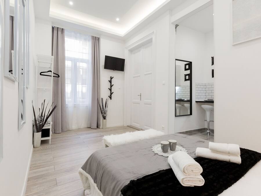 Superior-Apartment | Schallisolierte Zimmer, Bügeleisen/Bügelbrett, kostenloses WLAN