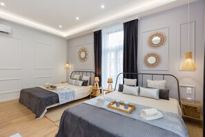 Departamento Deluxe | Insonorización, tabla de planchar con plancha y wifi gratis