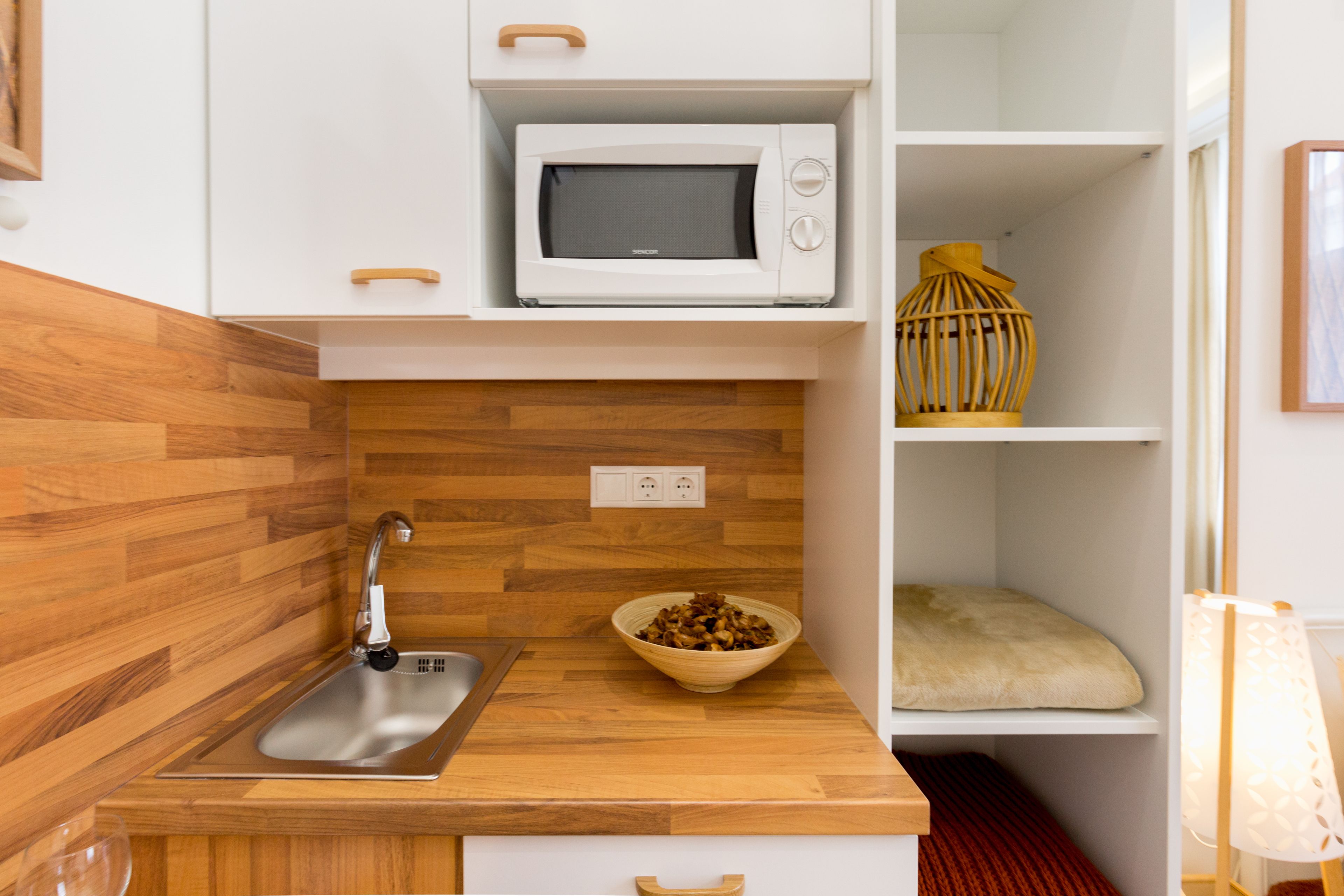 Private kitchenette