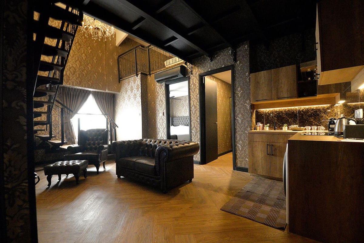 premium duplex | living area