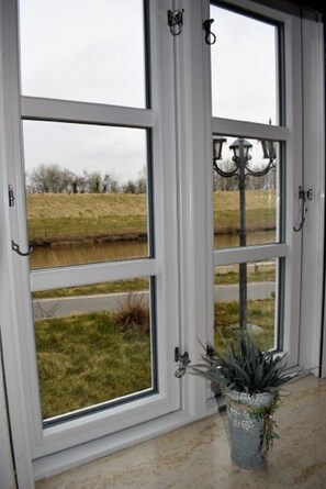 Apartment (Fe 2 Am Kanal) | View from room - Reetdachhaus Bongsiel (Ockholm)