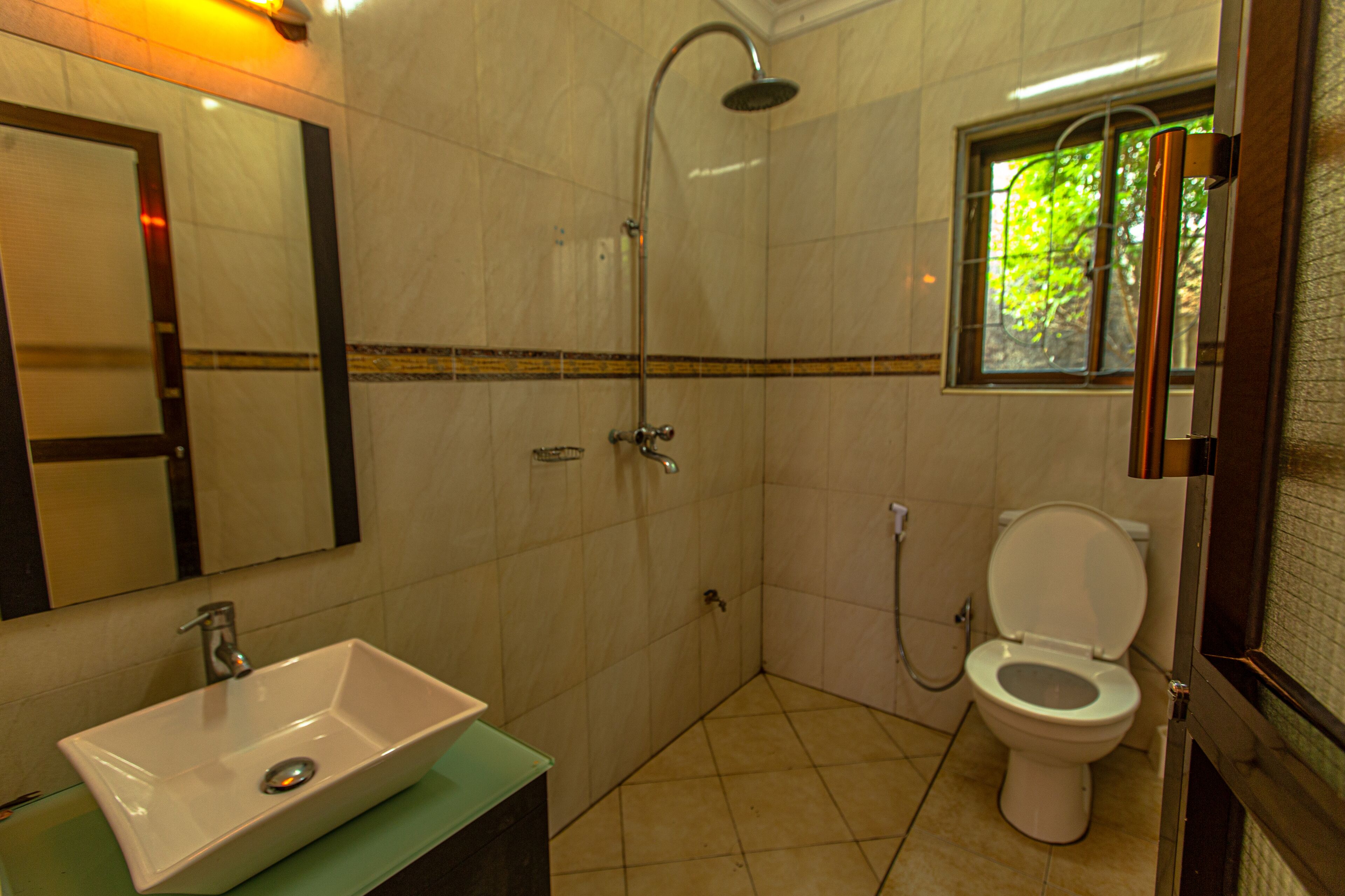 1 bedroom, frette italian sheets, premium bedding, pillow-top beds