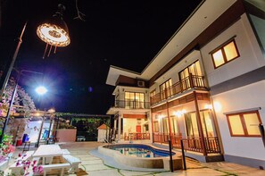 4-Bedroom Pool Villa  | Terrass/Patio