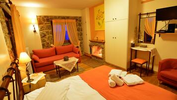 Superior Double Room, Fireplace | In-room safe, free cribs/infant beds, free WiFi, bed sheets