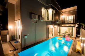 3-Bedroom Pool Villa  | Terraza o patio