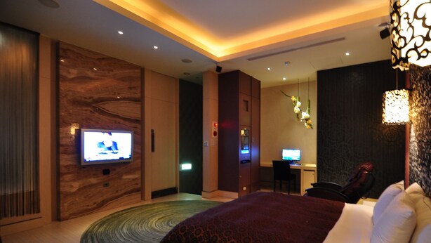 Kamar Double Mewah | Meja kerja dan Wi-Fi gratis