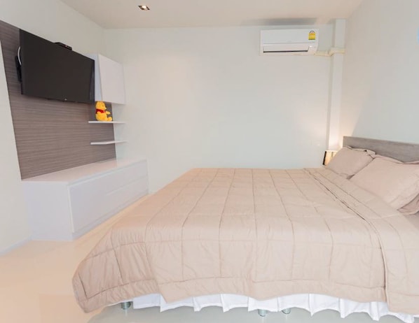4-Bedroom Pool Villa  | 4 habitaciones, camas extra y wifi gratis 