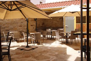 Terrace/patio - Micha'S Hotelbetriebe – Hotel Am Markt (Oebisfelde)
