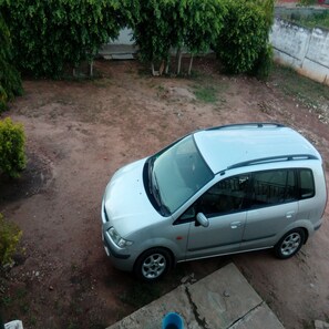 Free self parking - Hotel Le Ranch (Bouake)
