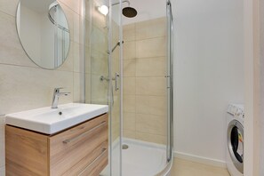 Suite estudio Confort, 1 habitación, cocineta | Baño