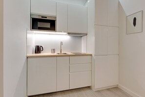 Suite Studio Confort, 1 chambre, coin cuisine | Coin cuisine privé
