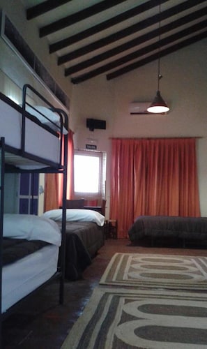 Comfort Room, Multiple Beds, Private Bathroom (9 camas) | Down duvets, Select Comfort beds, blackout curtains, iron/ironing board - Casa Antiquary (Benitachell)