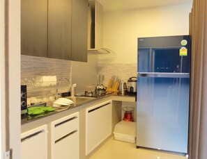 3-Bedroom Pool Villa  | Private kitchen | Full-size fridge, microwave, stovetop, electric kettle