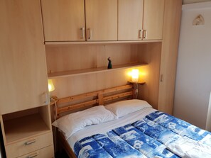 Apartment, 1 Bedroom | In-room safe, desk, iron/ironing board, free WiFi - House Camogli (Camogli)