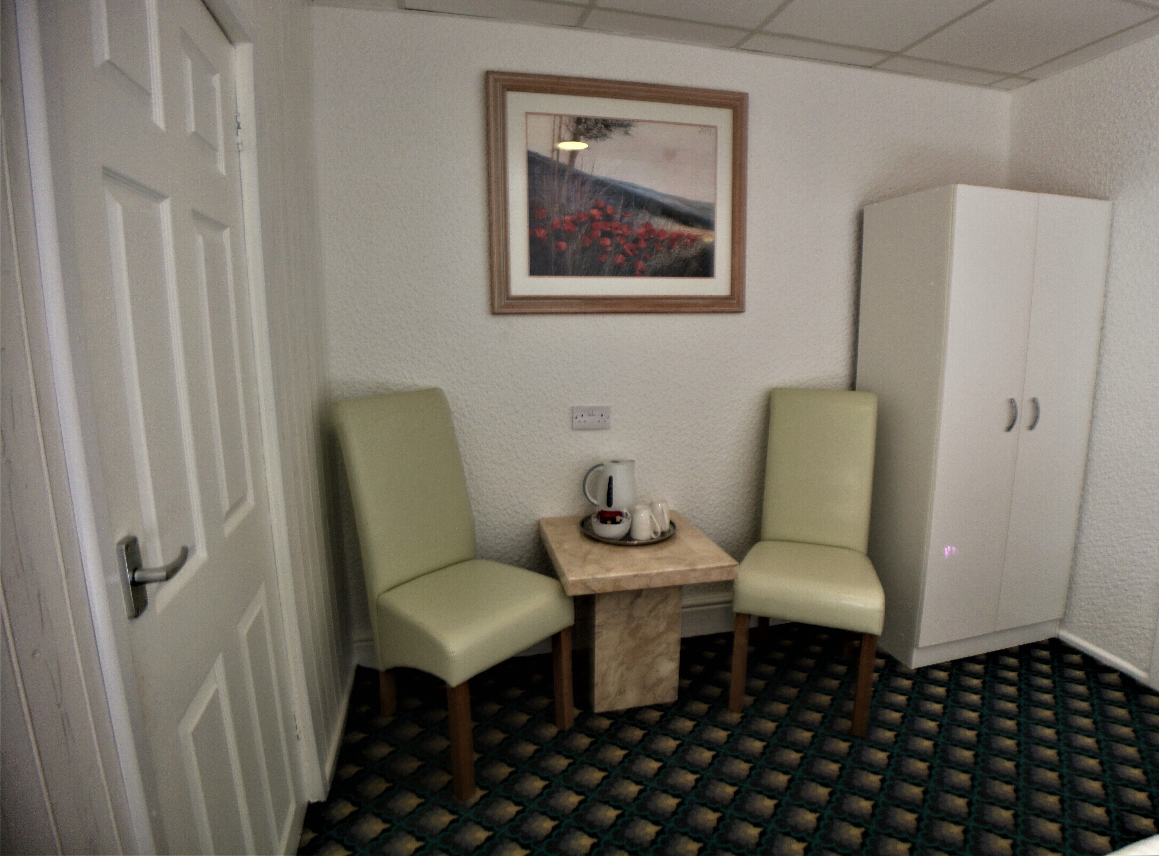 double room, ensuite | free wifi, bed sheets