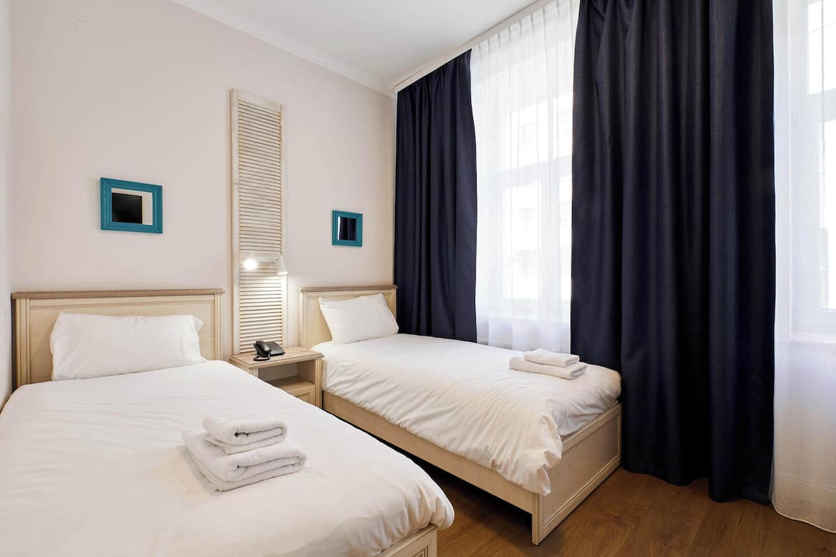 Triple Room | 1 bilik tidur, peralatan tempat tidur premium, bar mini