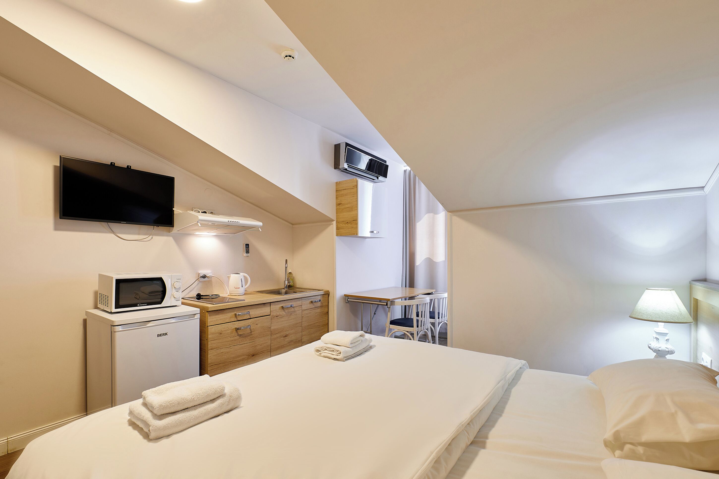 double or twin room | 1 bedroom, premium bedding, minibar, in-room safe