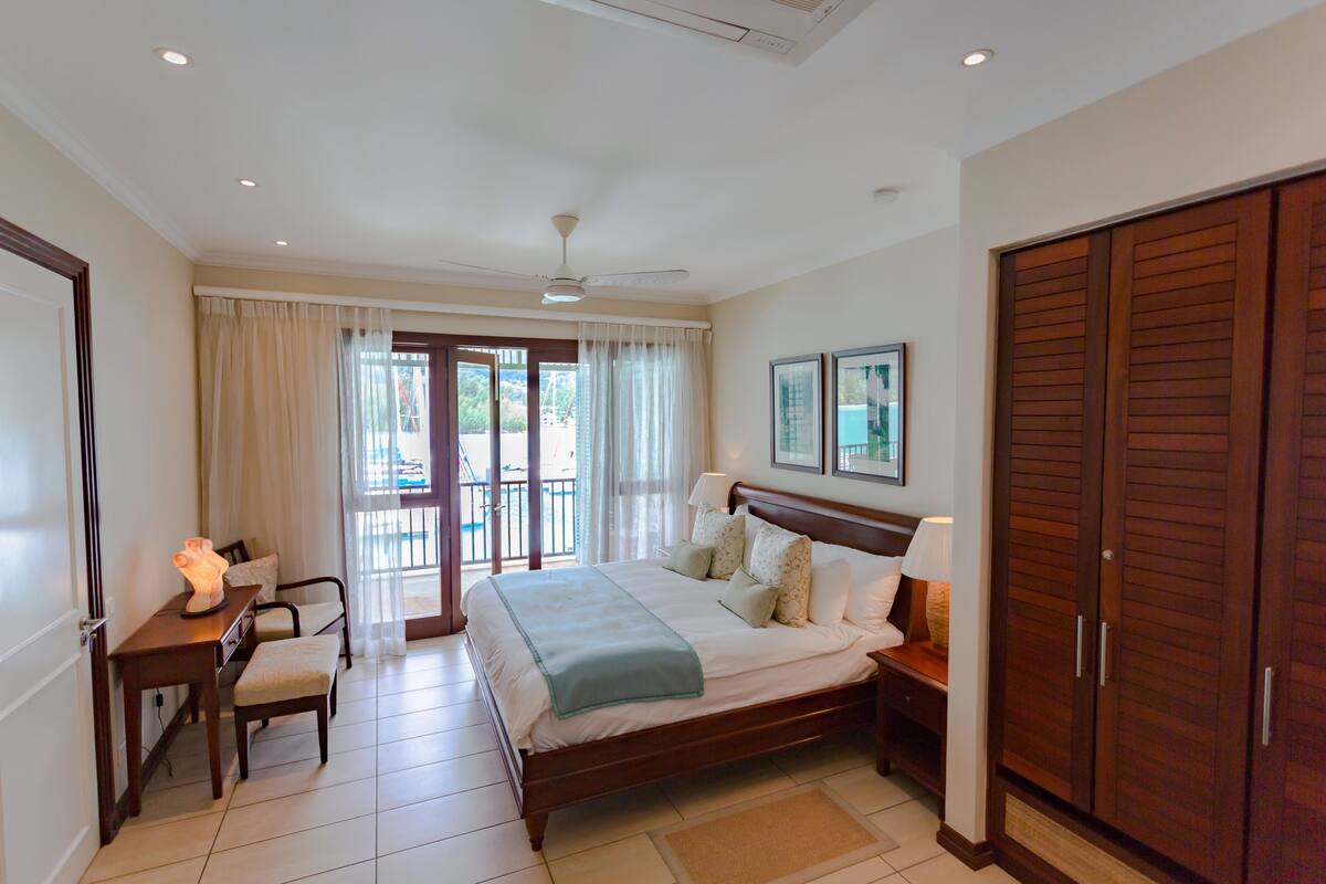 Penthouse, 3 Bedrooms, Beachfront