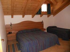 Chambres insonorisées, fer et planche à repasser