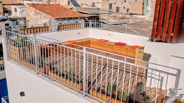 Terrace/patio - Pepo Hostel (Tel Aviv)