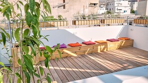 Terrace/patio - Pepo Hostel (Tel Aviv)