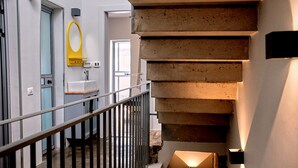 Hallway - Pepo Hostel (Tel Aviv)
