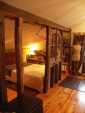 Camera familiare (Chambre Grenier) | 1 camera, biancheria da letto di alta qualità, con stile personalizzato