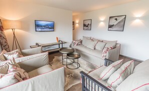 TV - SR, Top 19 - Ap. 93m² mit 2 SZ, Balkon 22m² (Zell am See)